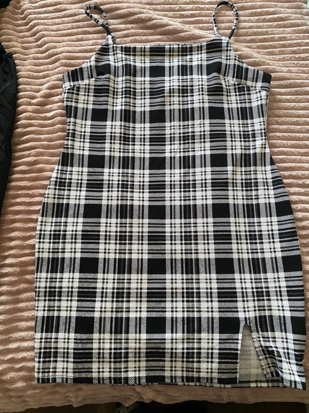 Black and White Plaid Top - juniors XXXL